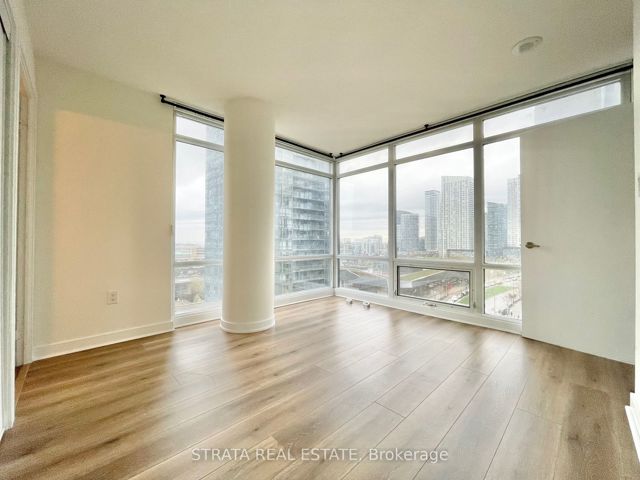 920 - 4K Spadina Ave