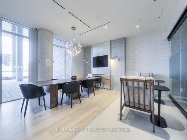 LP02 - 5 Defries St