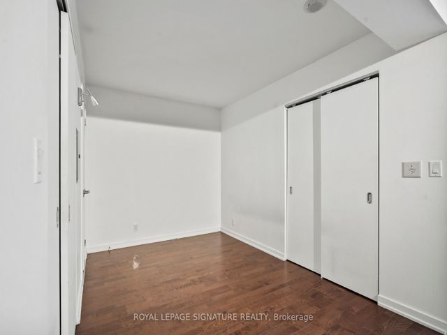 201 - 33 Lombard St