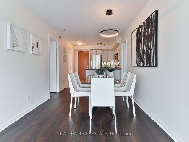 613 - 219 Fort York Blvd