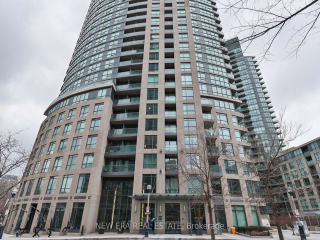 613 - 219 Fort York Blvd