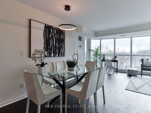 613 - 219 Fort York Blvd