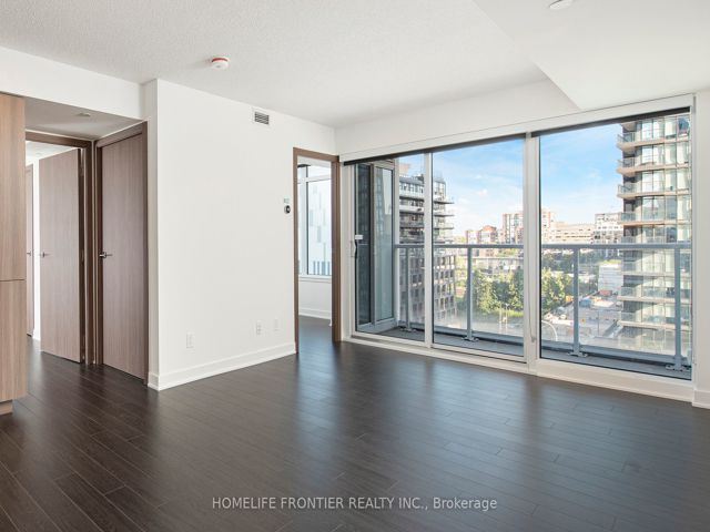 1103 - 19 Bathurst St