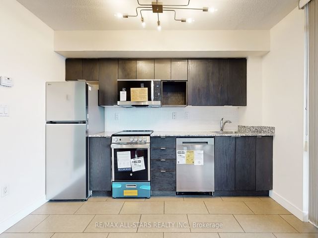 4211 - 15 Fort York Blvd