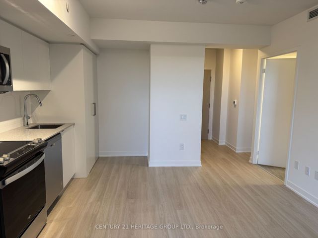 452 - 500 Wilson Ave