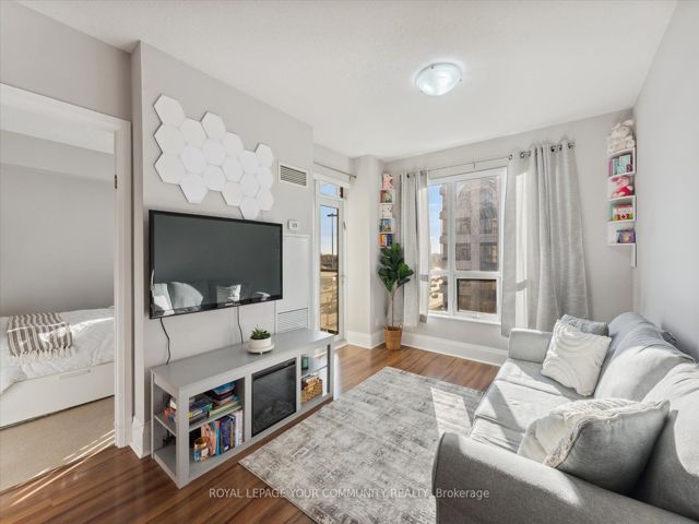 614 - 100 Harrison Garden Blvd