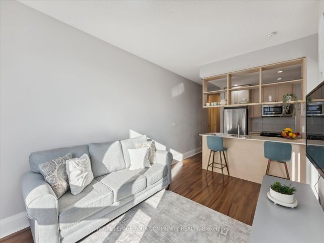 614 - 100 Harrison Garden Blvd