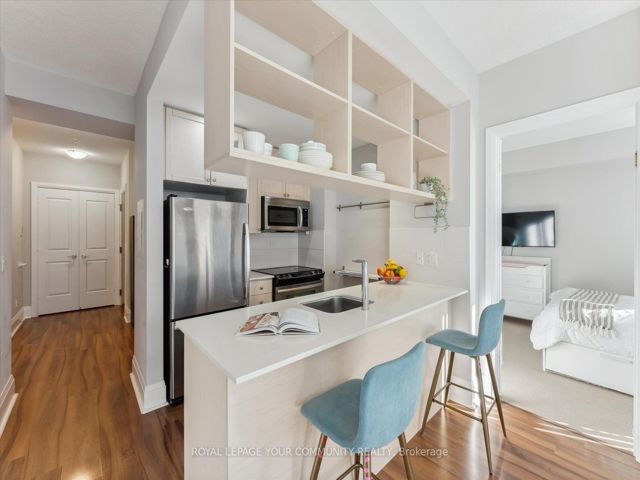 614 - 100 Harrison Garden Blvd