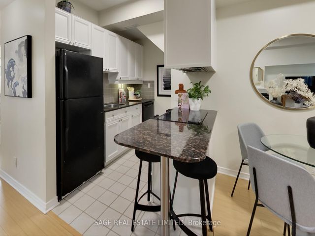 203 - 1785 Eglinton Ave E