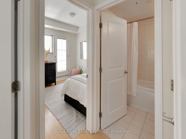 203 - 1785 Eglinton Ave E