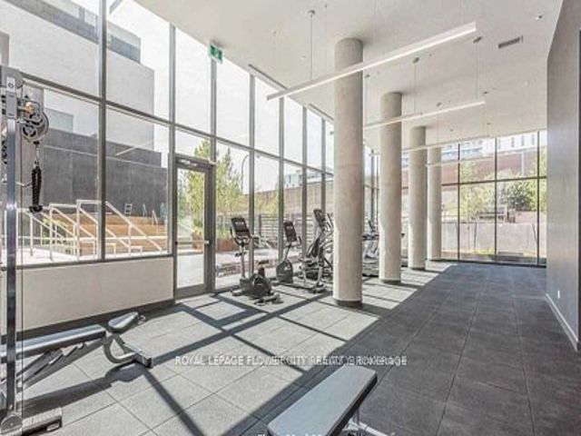 1301 - 120 Varna Dr