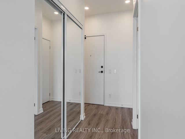 510 - 20 Tubman Ave