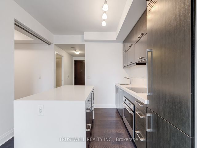 2508 - 65 St. Mary St
