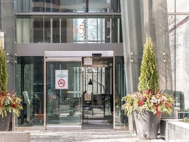 2508 - 65 St. Mary St