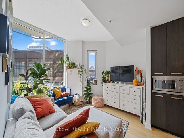 N103 - 120 Bayview Ave S