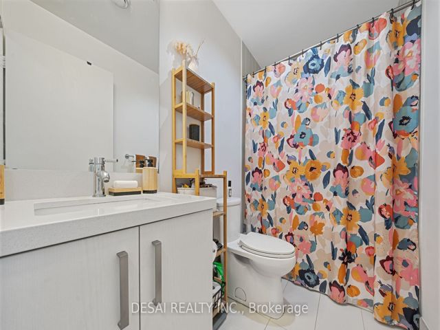N103 - 120 Bayview Ave S