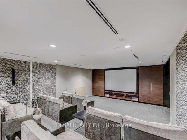 N103 - 120 Bayview Ave S