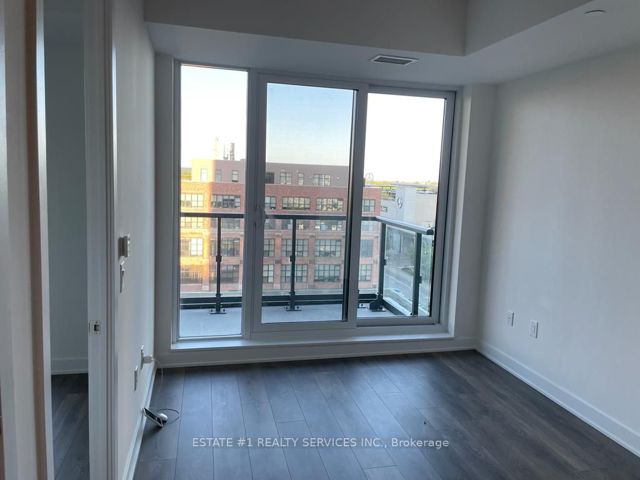 611 - 130 River St