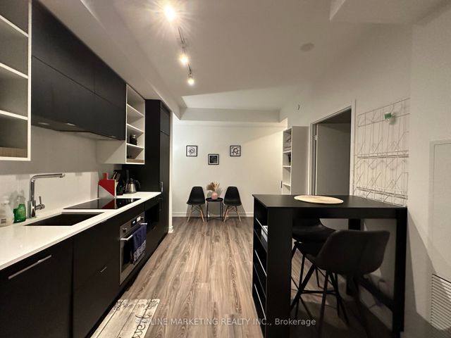 1104 - 20 Edward St