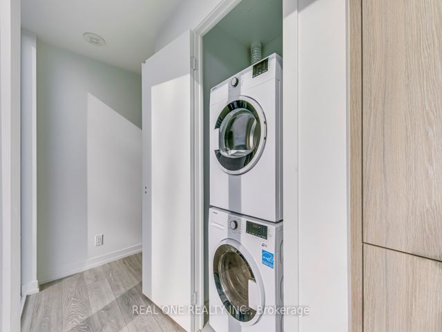 1520 - 2020 Bathurst St