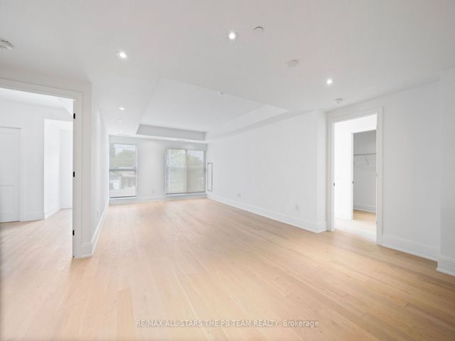 201 - 355 Bedford Park Ave