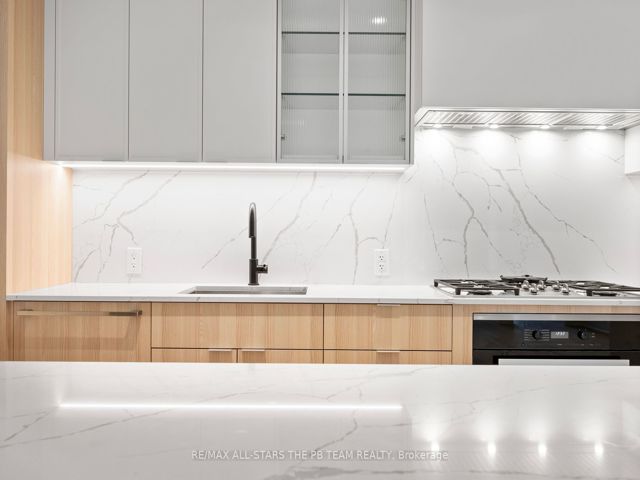 201 - 355 Bedford Park Ave