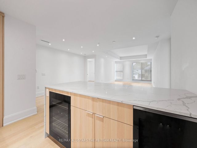 201 - 355 Bedford Park Ave