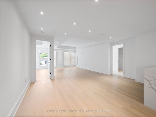 201 - 355 Bedford Park Ave