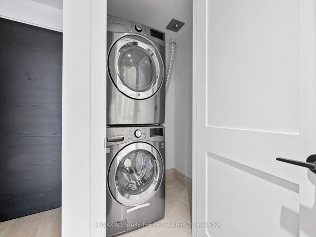 201 - 355 Bedford Park Ave