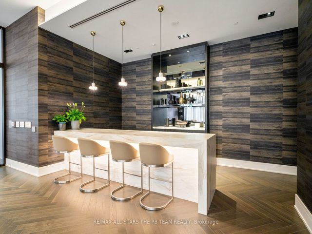 201 - 355 Bedford Park Ave