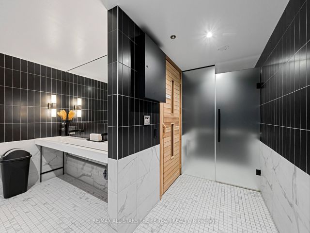 201 - 355 Bedford Park Ave