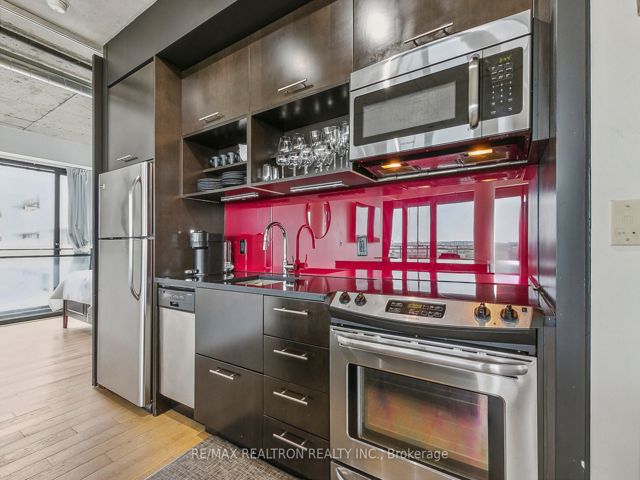 1004 - 51 Trolley Cres