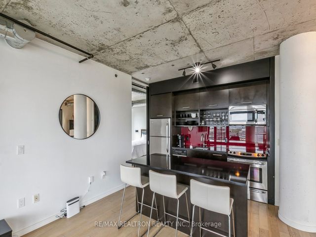1004 - 51 Trolley Cres