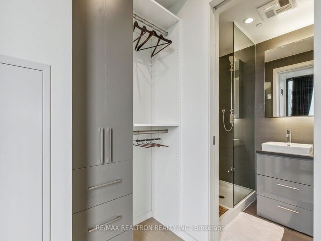 1004 - 51 Trolley Cres
