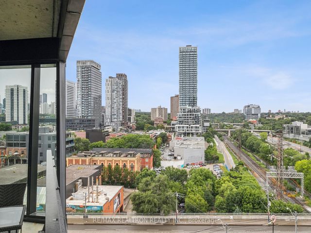 1004 - 51 Trolley Cres