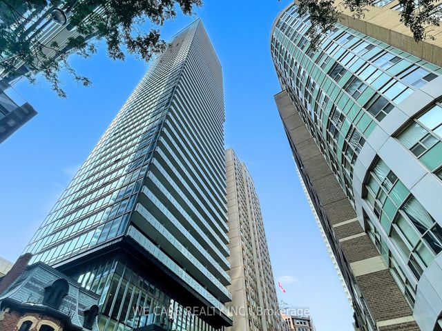 1410 - 15 Grenville St