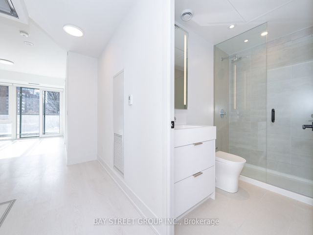402 - 308 Jarvis St