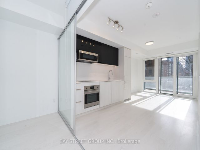 402 - 308 Jarvis St
