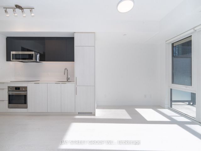 402 - 308 Jarvis St