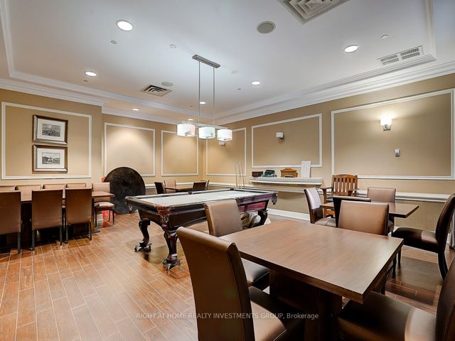 505 - 662 Sheppard Ave E