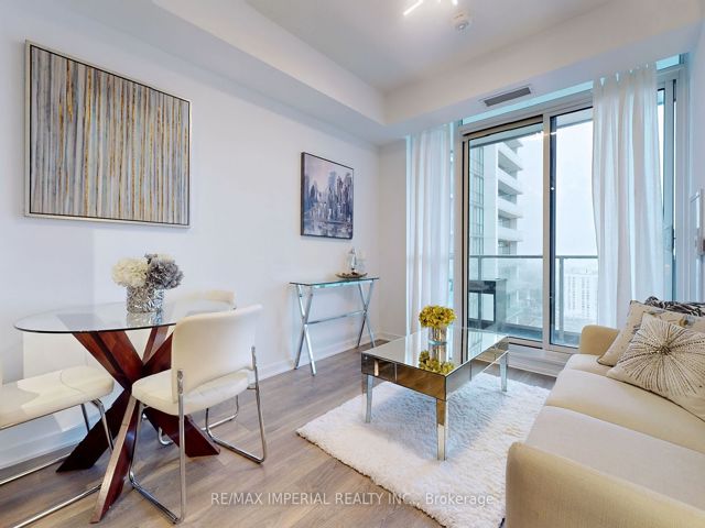 1705 - 38 Forest Manor Rd