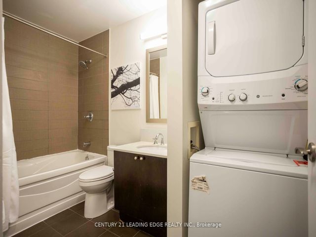 Loft #5 - 2191 Yonge St