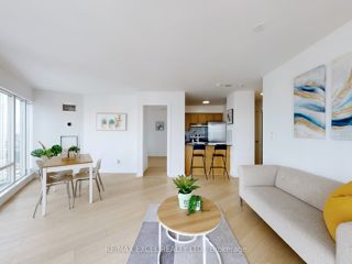3401 - 210 Victoria St