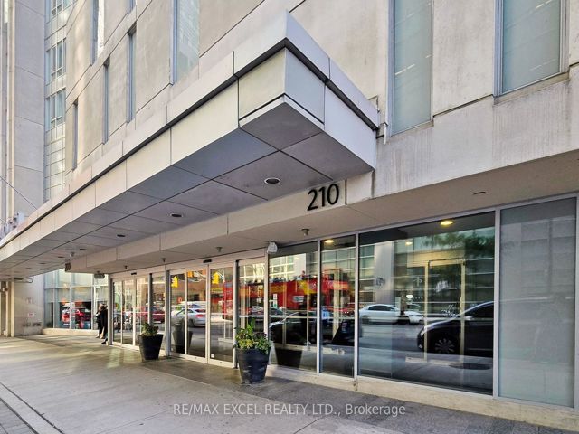 3401 - 210 Victoria St