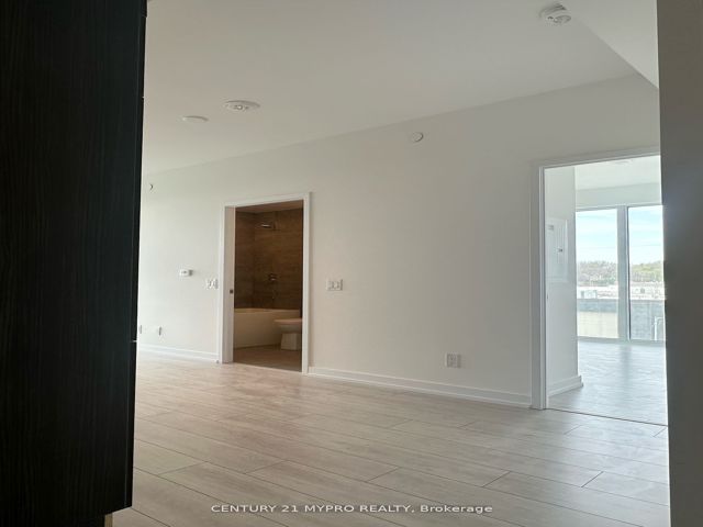 607 - 500 Dupont St W