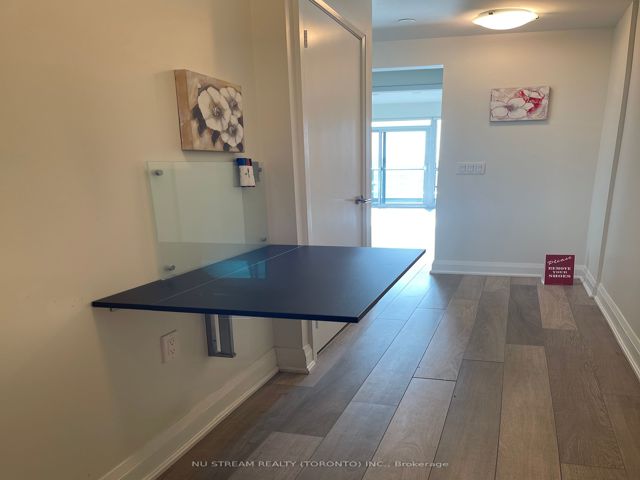 1710 - 160 Vanderhoof Ave S