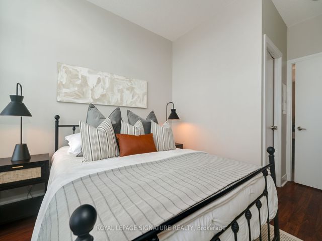 124 - 35 Brian Peck Cres