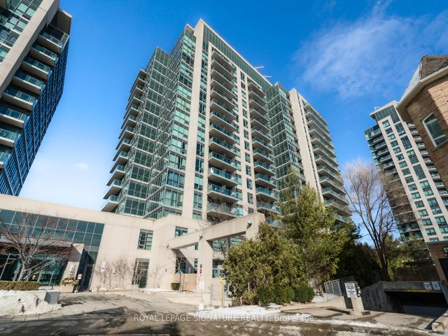 124 - 35 Brian Peck Cres