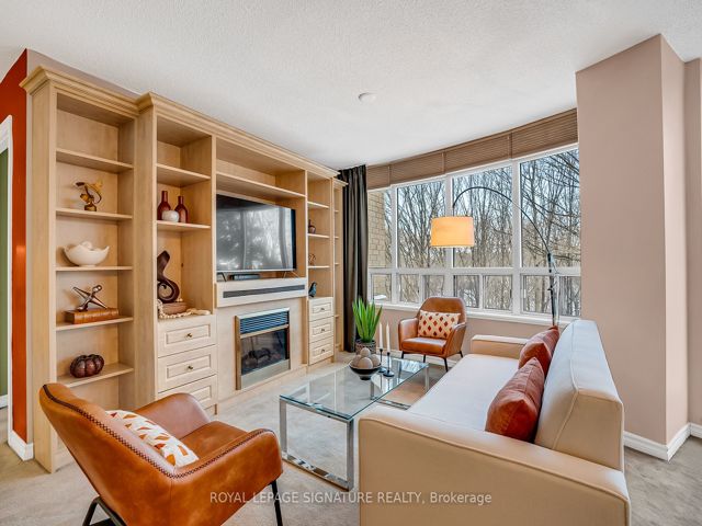 308 - 16 Dallimore Circ