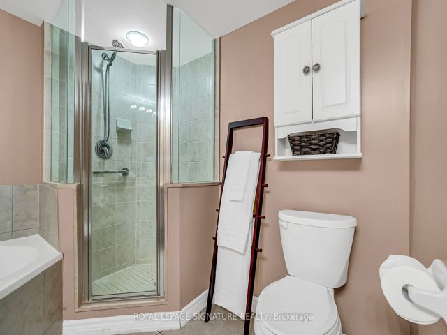 308 - 16 Dallimore Circ